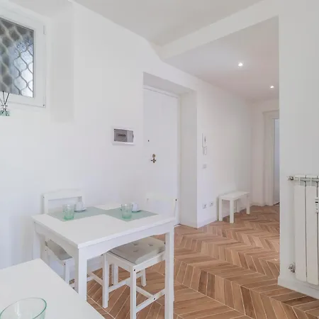 Urent - Residenza Cocchina * Rome